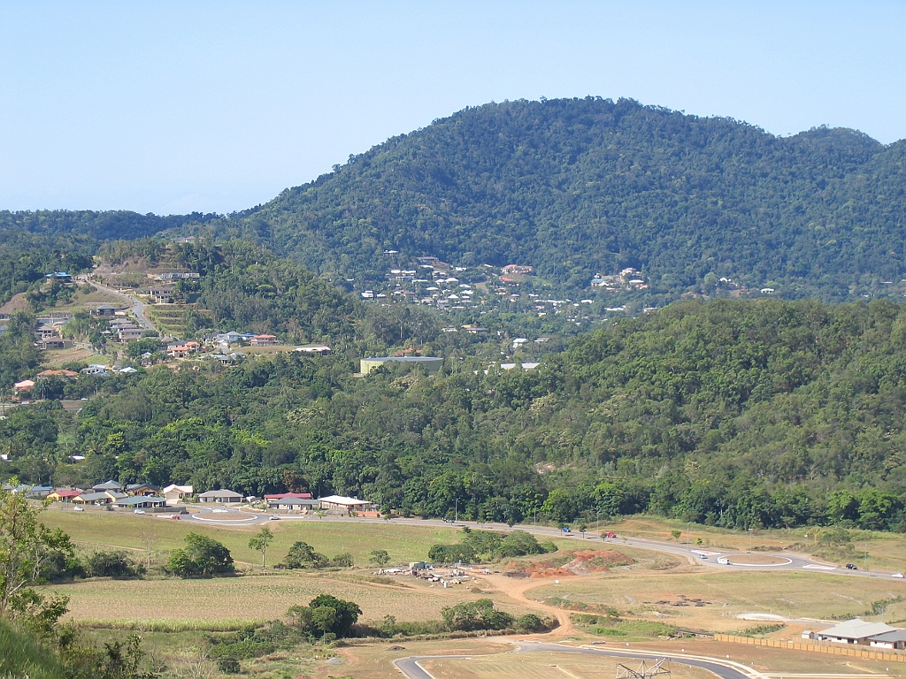 CairnsTC386 Campbells Lookout.jpg